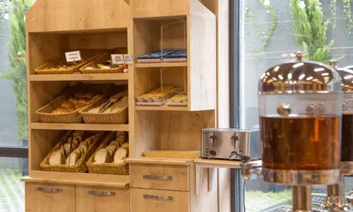 هتل ایوریا این تفلیس